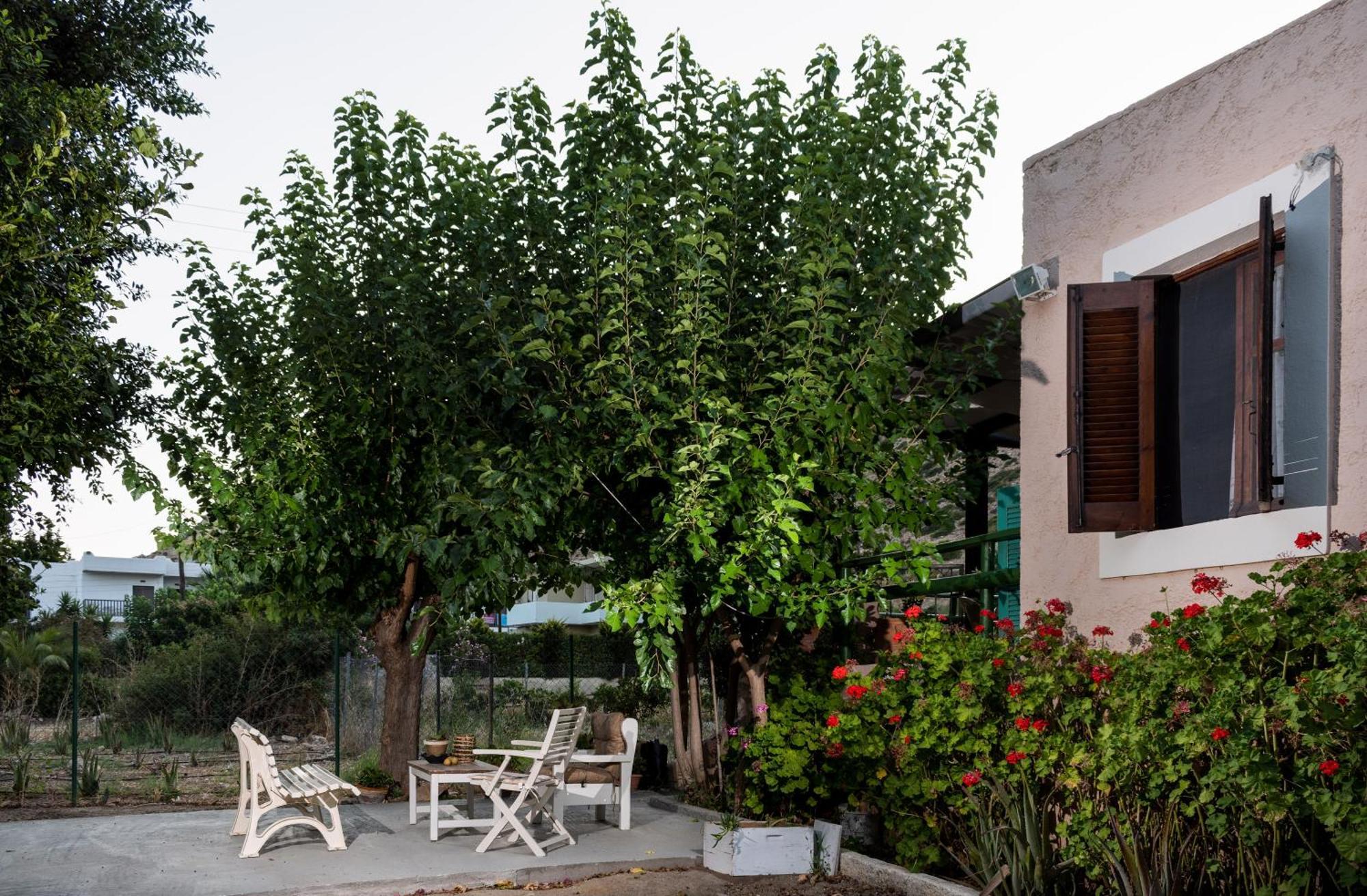 Filia Rooms Μάταλα Εξωτερικό φωτογραφία