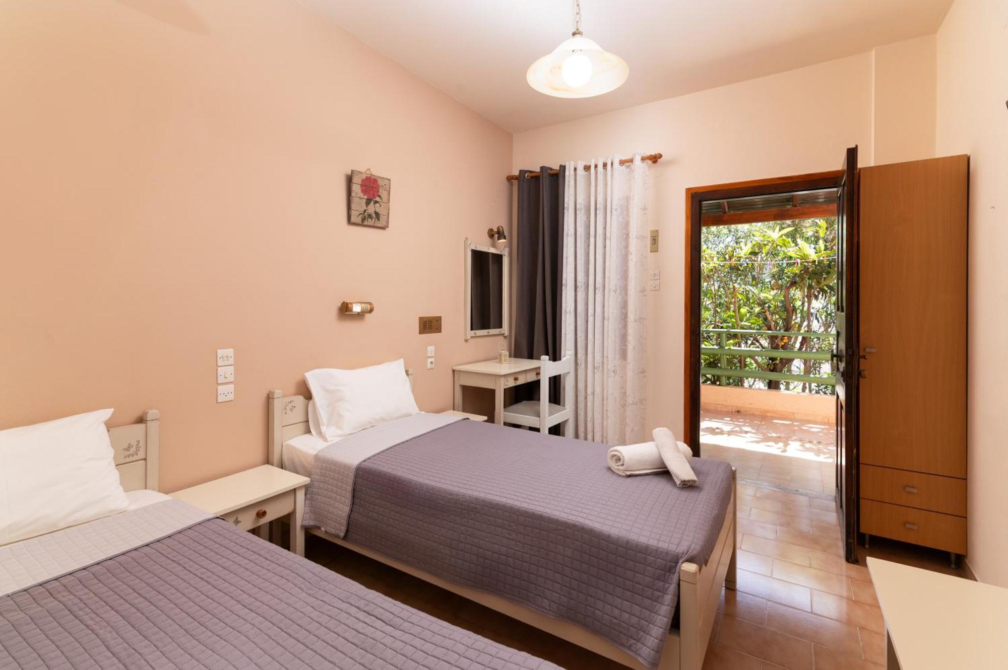 Filia Rooms Μάταλα Εξωτερικό φωτογραφία